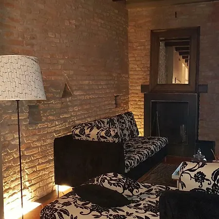 Ca' Del Rio Lejlighed Mantova